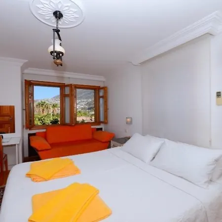 Duru * Kalkan